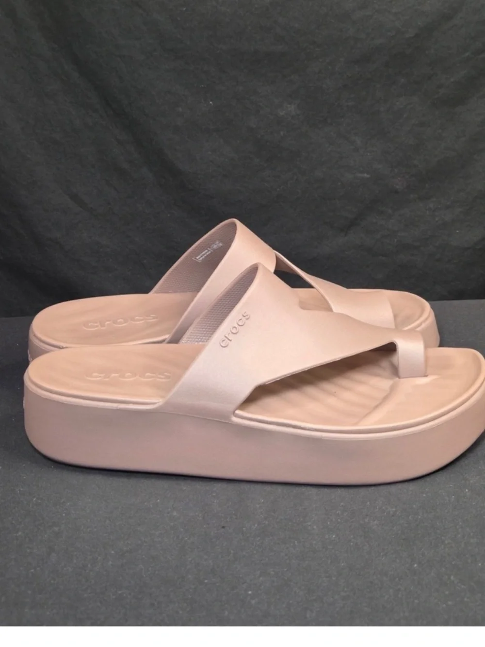 CROCS Women's Getaway Toe Loop Summer Sandals